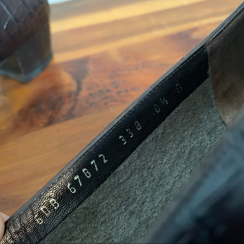 Salvatore Ferragamo Brown Croc Vara Bow Pumps - Picture 6 of 9